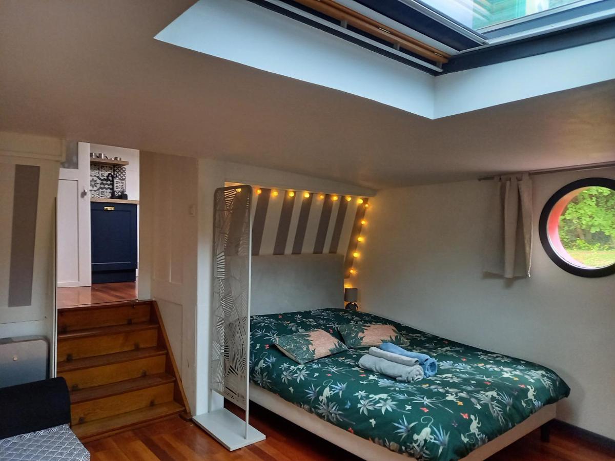 Appartement Atypique Independant Sur Peniche Metz Exteriör bild